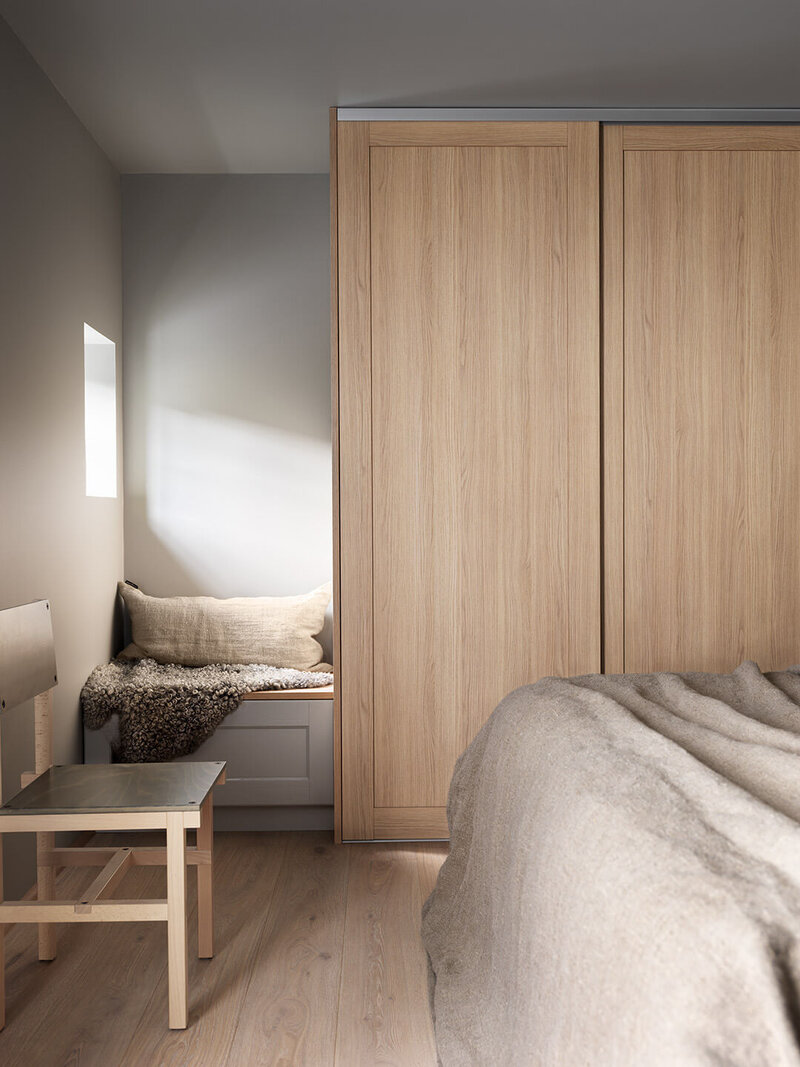 Garderobsinspiration skjutdörr i träutförande Garderobsinspiration skjutdörr i träutförande