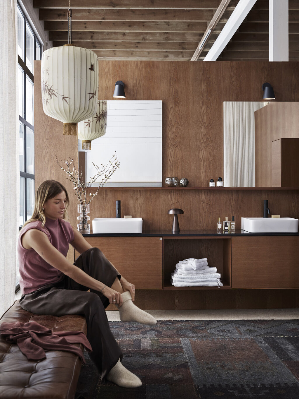 Badrumsinspiration Vanity ek ljusbrun bets 