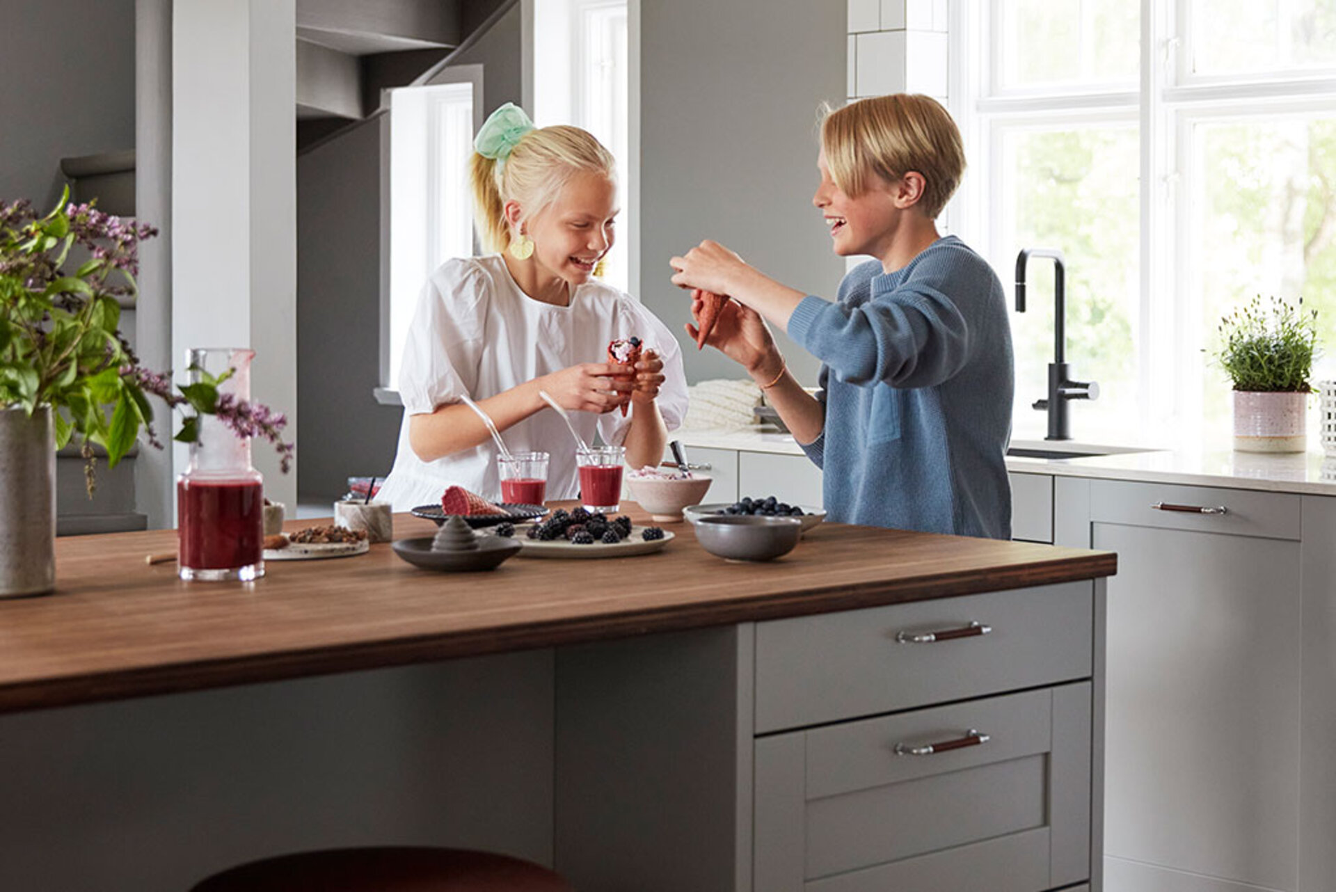 En bänkskiva i trä är känslig för värme