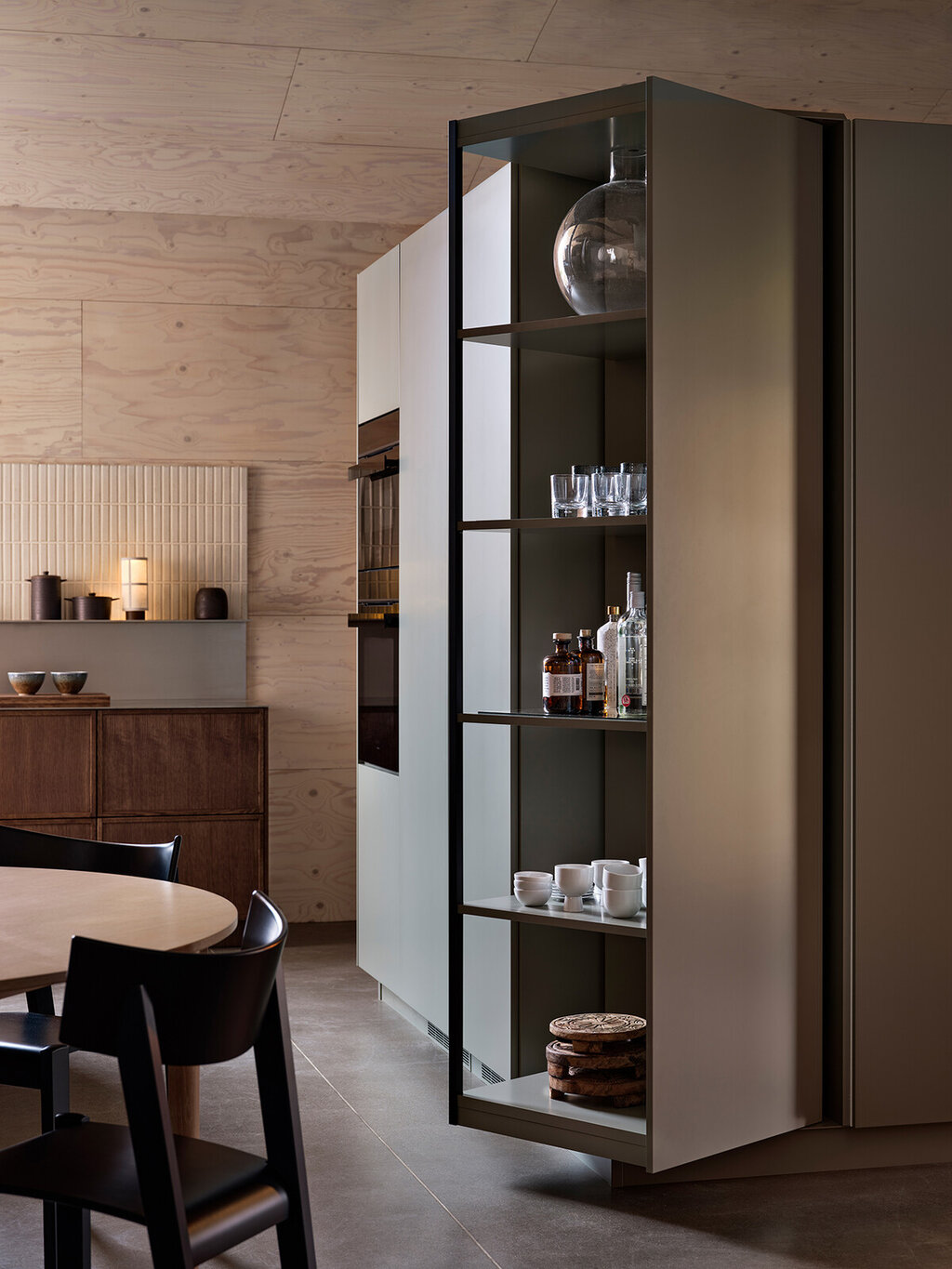 Furnspin Bistro salviagrön