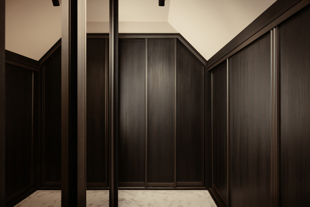 Förvaringsinspiration Frontrow kaffebrun och rökt ek