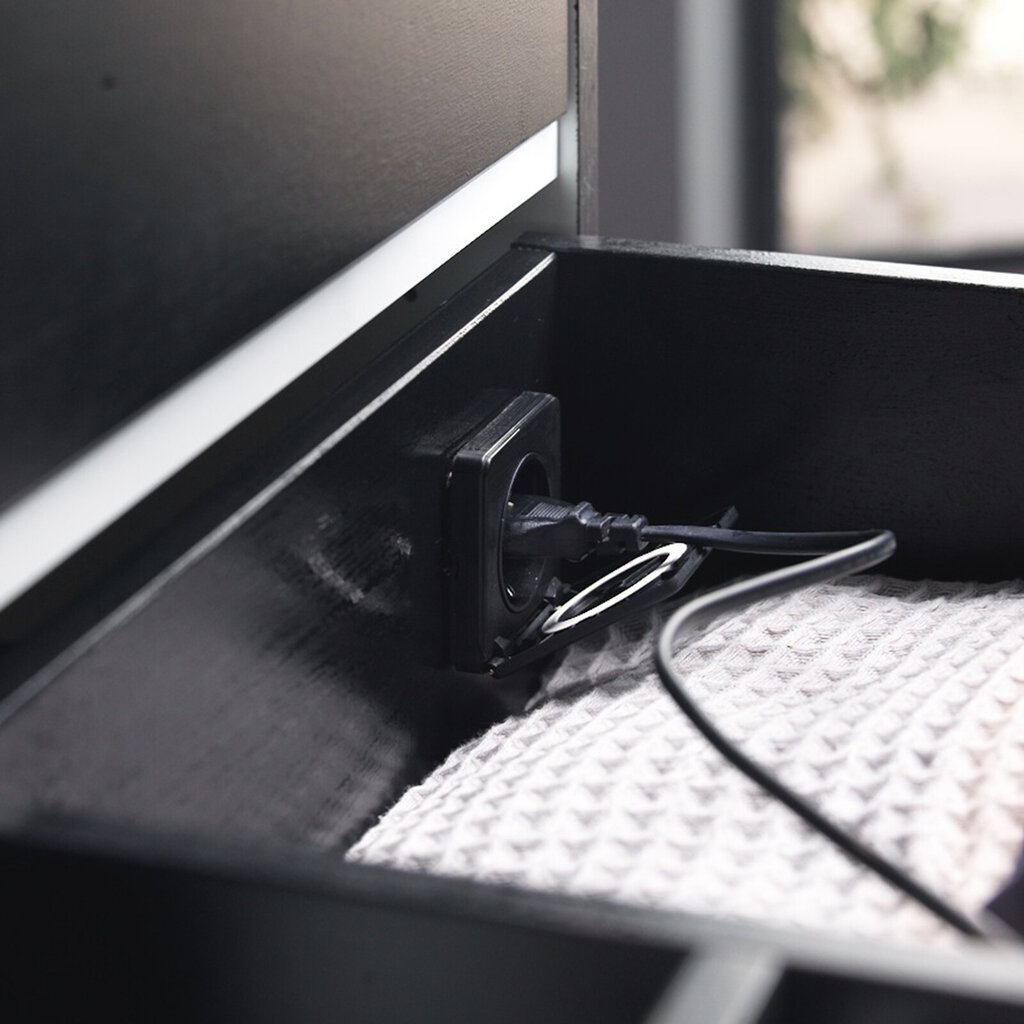 Eluttag låda svart Eluttag låda svart